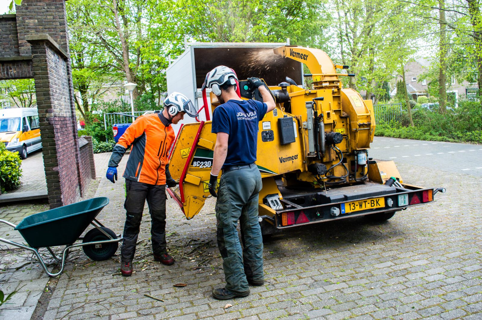 Leerling boomverzorger