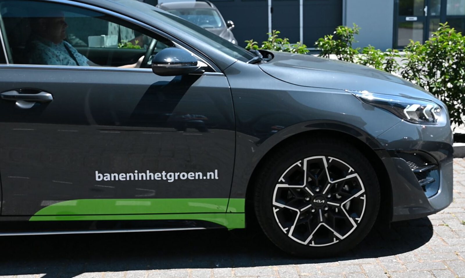 Vestigingsmanager Baneninhetgroen auto