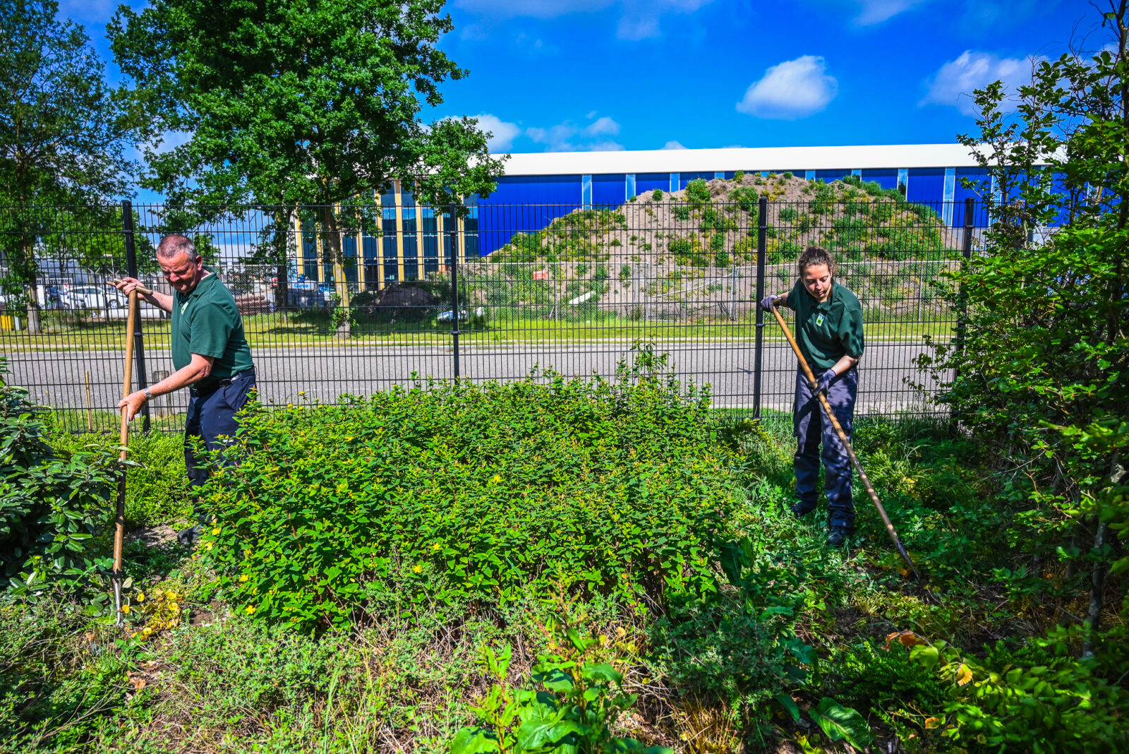 Werken warm weer baneninhetgroen