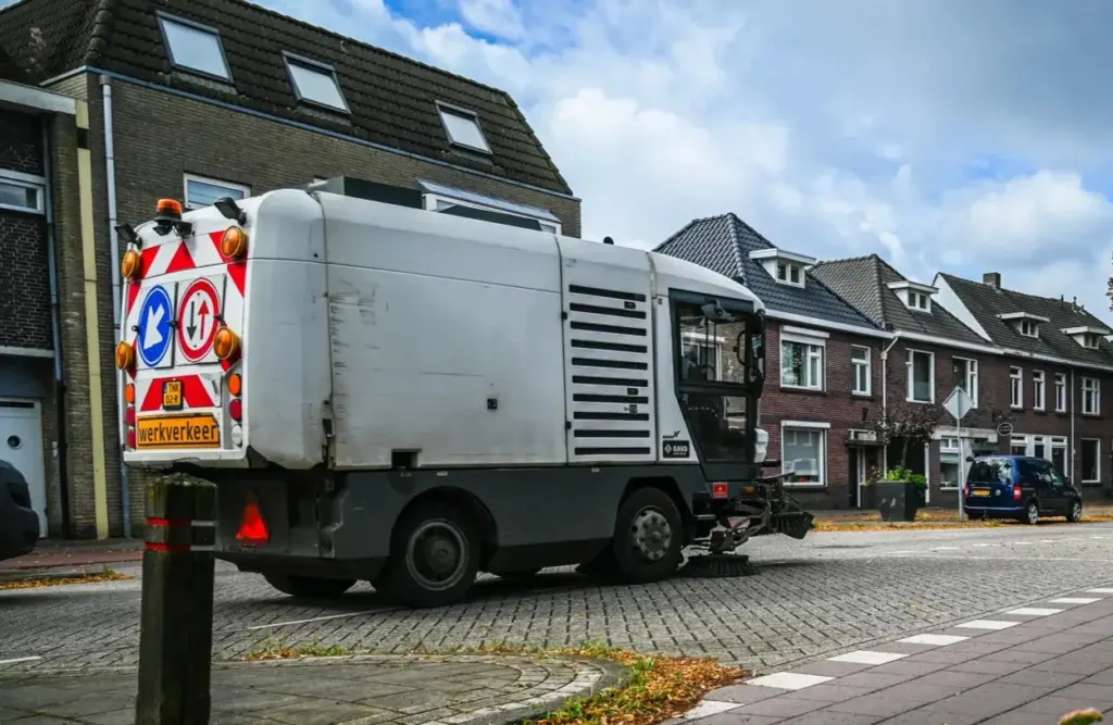 Chauffeur borstel veegwagenmachine